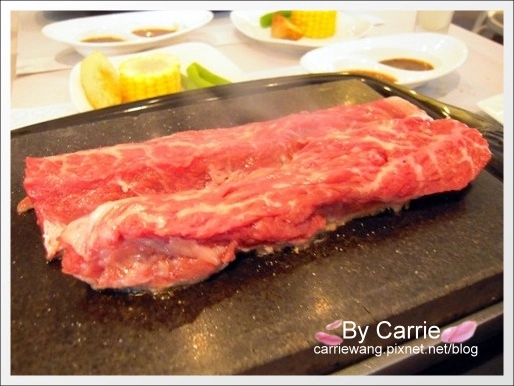 【台中岩燒餐廳】川布主題餐廳．台中最好吃的蜜糖土司 @飛天璇的口袋