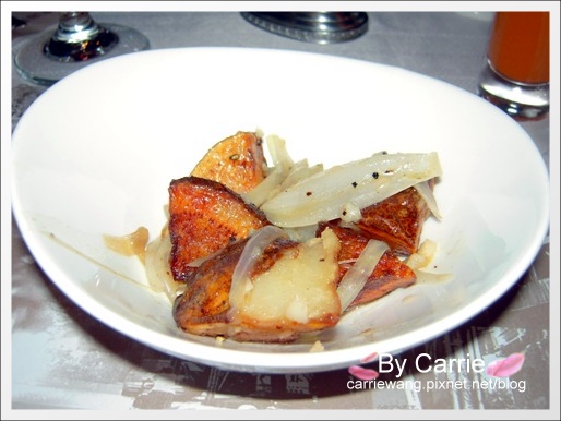 泓品傳統牛排館：隱身地下一樓，最傳統的好味道 @飛天璇的口袋