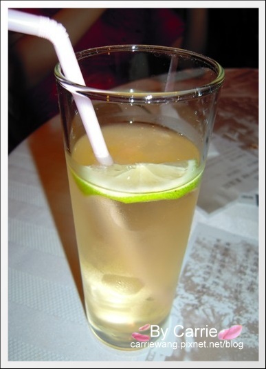 泓品傳統牛排館：隱身地下一樓，最傳統的好味道 @飛天璇的口袋