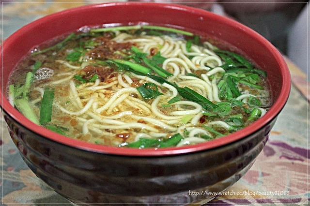 苗栗三義｜鄉村小吃店．在地人推薦的三義銅板美食，還沒到中午就客滿了 @飛天璇的口袋