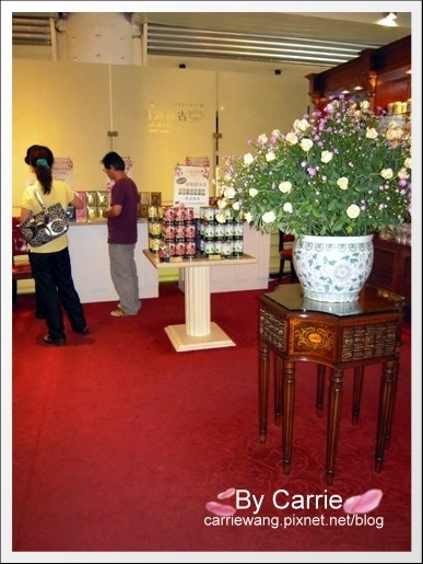 【台中下午茶】古典玫瑰園．英式下午茶@國美館旗艦店 @飛天璇的口袋