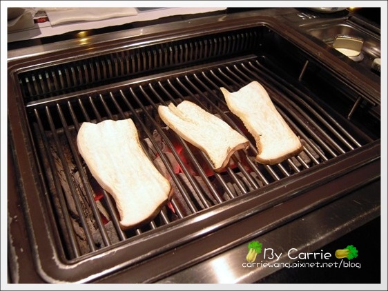 【台中韓式燒烤】兩班家無煙韓式碳烤．貴族般的享受 @飛天璇的口袋