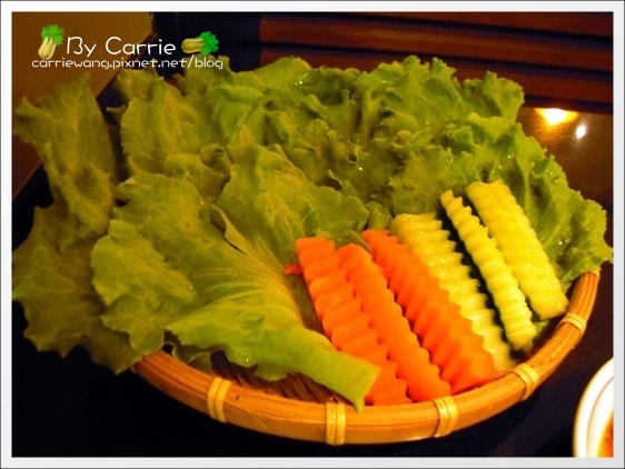 【台中韓式燒烤】兩班家無煙韓式碳烤．貴族般的享受 @飛天璇的口袋