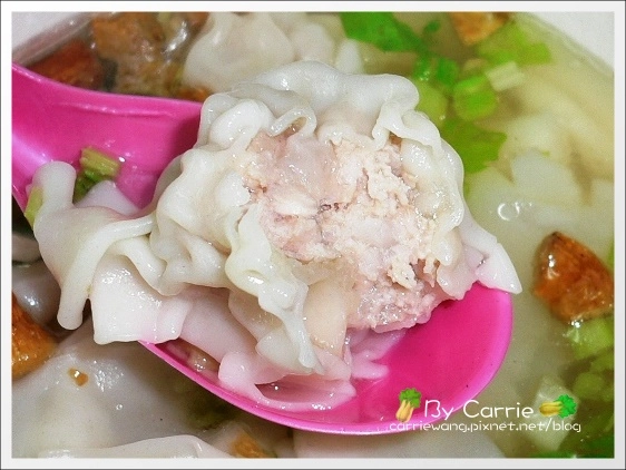 花蓮美食｜液香扁食+公正路包子+周家蒸餃 @飛天璇的口袋