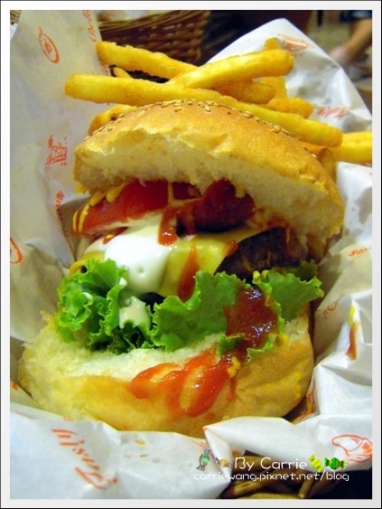 【台中美式餐廳】夏威夷51美式餐廳．Hawaii51 corner restaurant & bar @飛天璇的口袋