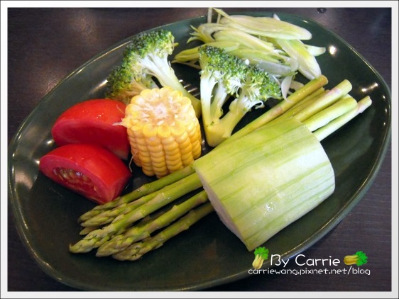 【台中火鍋吃到飽】天外天精緻火鍋．麻辣火鍋吃到飽 @飛天璇的口袋