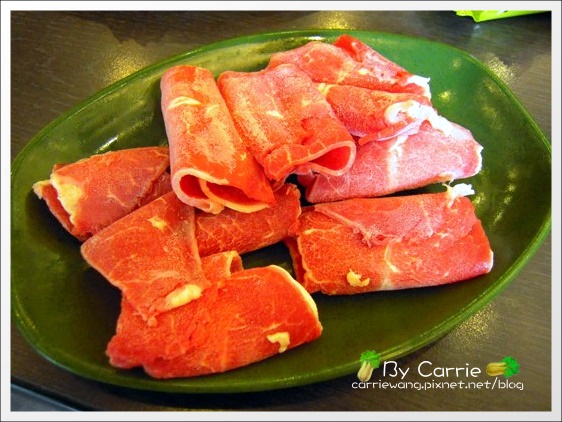 【台中火鍋吃到飽】天外天精緻火鍋．麻辣火鍋吃到飽 @飛天璇的口袋