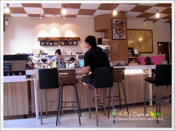 【台中下午茶】米咖啡 Rice Caffe．有好吃的鬆餅哦！ @飛天璇的口袋