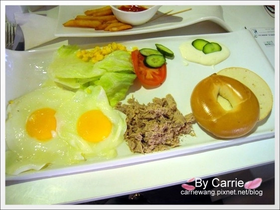 【台中下午茶】老樣咖啡館 Old Young Brunch。日式老房子裡的悠閒下午時光 @飛天璇的口袋