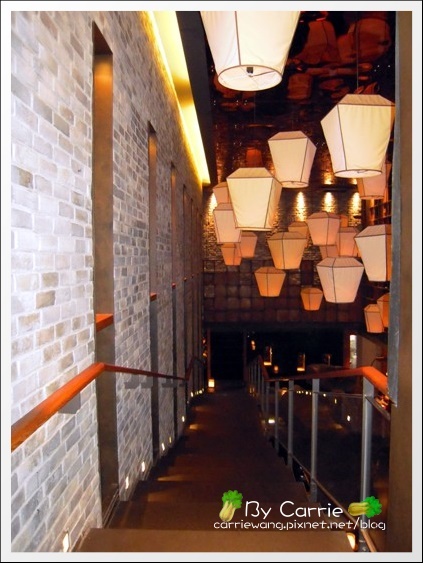 【台中火鍋餐廳】無老鍋養生餐廳@台中店．冰淇淋豆腐鍋+無老長生辣香鍋 @飛天璇的口袋