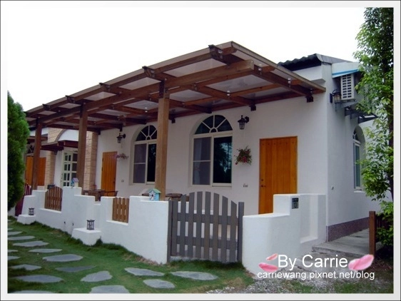 【花蓮吉安】花蓮羊兒煙囪民宿~小木屋藍羊羊四人房 x 羊兒煙囪民宿早餐 @飛天璇的口袋