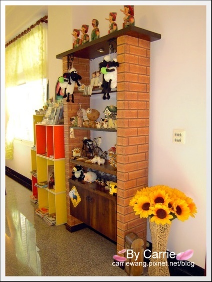 【花蓮吉安】花蓮羊兒煙囪民宿~小木屋藍羊羊四人房 x 羊兒煙囪民宿早餐 @飛天璇的口袋