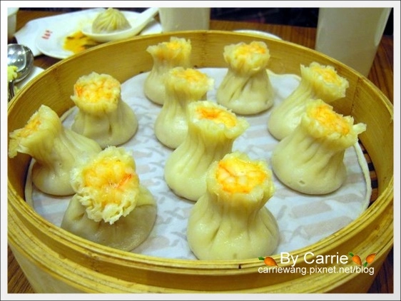 鼎泰豐小籠包：台中大遠百B2，揚名海外的米其林美食 @飛天璇的口袋