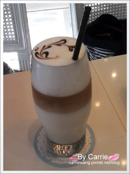 【台中義大利麵】Dazzling caf&eacute;．Sky(四店)．正宗蜜糖吐司最好吃@台中新光三越4F @飛天璇的口袋