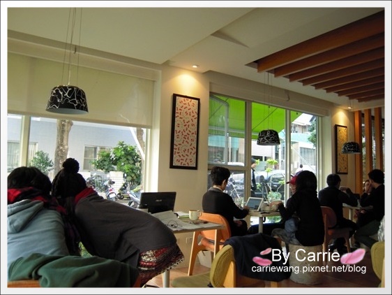 【台中下午茶】宏恩三巷．Alley3 Cafe．隱身巷弄裡的咖啡館 @飛天璇的口袋