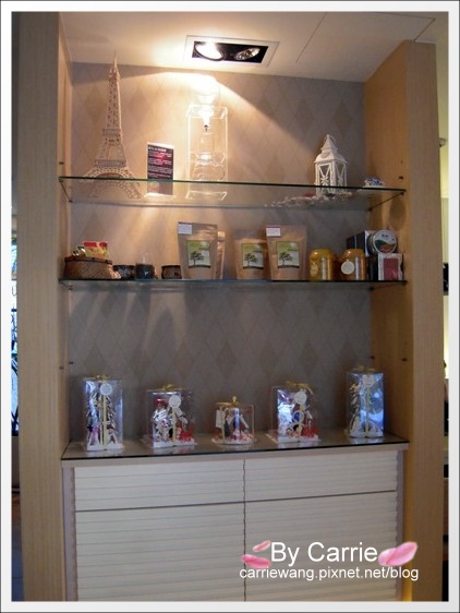 【台中下午茶】宏恩三巷．Alley3 Cafe．隱身巷弄裡的咖啡館 @飛天璇的口袋