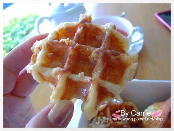 【台中下午茶】宏恩三巷．Alley3 Cafe．隱身巷弄裡的咖啡館 @飛天璇的口袋