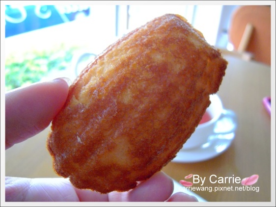 【台中下午茶】宏恩三巷．Alley3 Cafe．隱身巷弄裡的咖啡館 @飛天璇的口袋