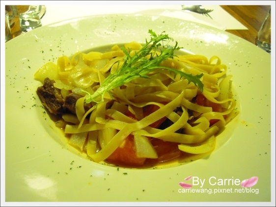 【台中義大利麵】La Foret．森林旁邊。Rafiki Cafe的姊妹店 @飛天璇的口袋