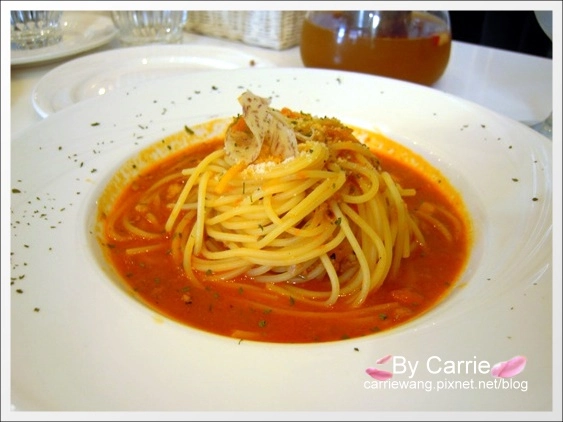 【台中義大利麵】Dazzling caf&eacute;．Sky(四店)．正宗蜜糖吐司最好吃@台中新光三越4F @飛天璇的口袋