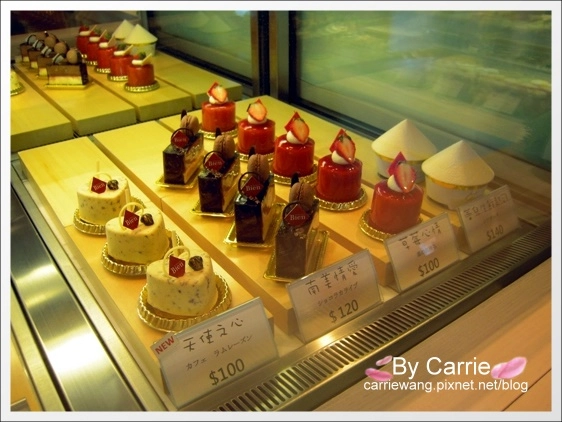 【台中蛋糕甜點】月之戀人．Bien Patisserie。外型可愛，口感清爽的好吃蛋糕！！ @飛天璇的口袋