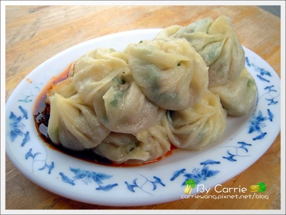 【宜蘭小吃美食】正常鮮肉小籠包+北門口蒜味肉羹+傳承蒜味肉羹+北門綠豆沙牛乳大王+30年老店檸檬愛玉+廟口紅槽魷魚 @飛天璇的口袋