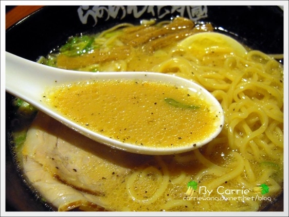 【台中日式拉麵】花月嵐拉麵。正宗日本來的拉麵最好吃@台中新光三越12F @飛天璇的口袋