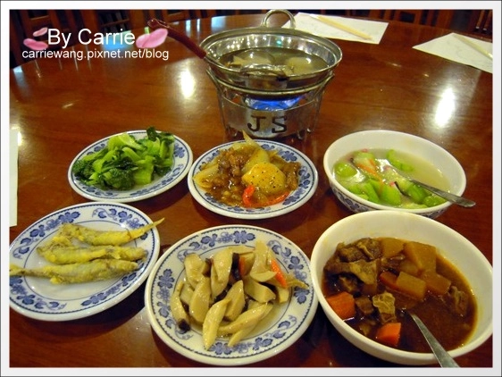 太平山莊：宜蘭太平山唯二住宿地區+(一泊二食早餐x晚餐) @飛天璇的口袋