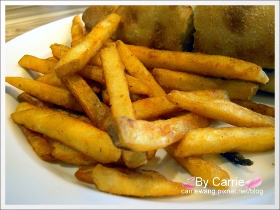 【台中美式餐廳】N.Y. BAGELS．早午餐推薦@金典綠園道2F @飛天璇的口袋