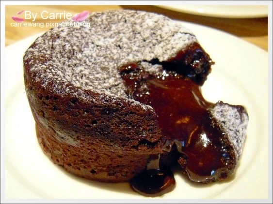 【台中美式餐廳】N.Y. BAGELS．早午餐推薦@金典綠園道2F @飛天璇的口袋