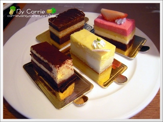 【台中百匯吃到飽】饗食天堂(下午茶)。Buffet餐廳的第一選擇@台中大遠百11F @飛天璇的口袋