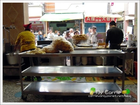 嘉義西區｜林聰明沙鍋魚頭．周美青最愛的嘉義必吃美食 @飛天璇的口袋