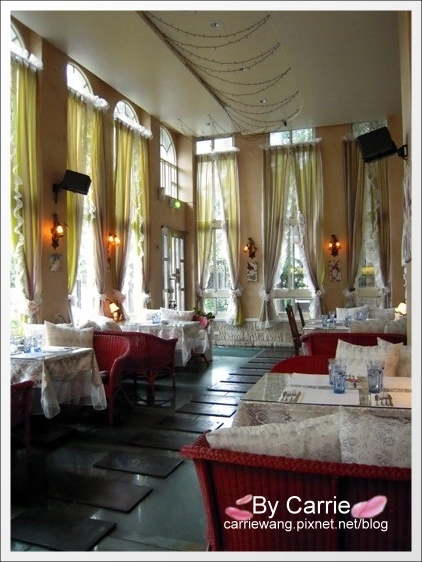 【宜蘭民宿推薦】羅東貓腳印美食民宿。距離羅東夜市5~10分鐘的車程 @飛天璇的口袋