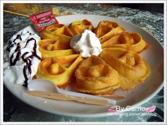 【宜蘭民宿推薦】羅東貓腳印美食民宿。距離羅東夜市5~10分鐘的車程 @飛天璇的口袋