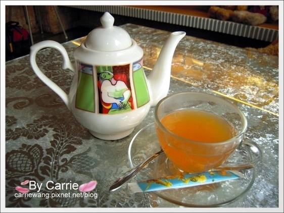 【宜蘭民宿推薦】羅東貓腳印美食民宿。距離羅東夜市5~10分鐘的車程 @飛天璇的口袋