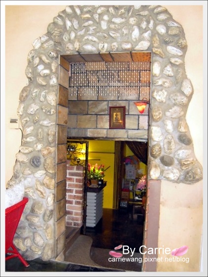 【宜蘭民宿推薦】羅東貓腳印美食民宿。距離羅東夜市5~10分鐘的車程 @飛天璇的口袋