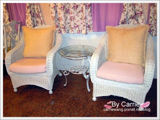 【宜蘭民宿推薦】羅東貓腳印美食民宿。距離羅東夜市5~10分鐘的車程 @飛天璇的口袋