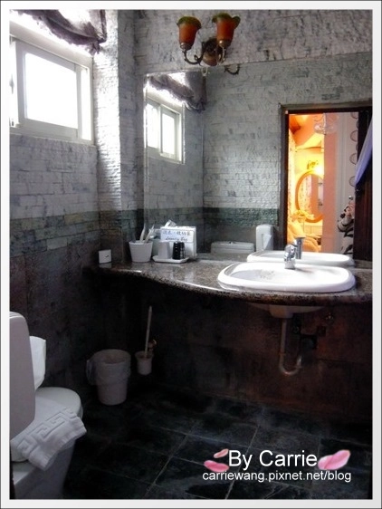 【宜蘭民宿推薦】羅東貓腳印美食民宿。距離羅東夜市5~10分鐘的車程 @飛天璇的口袋