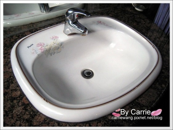 【宜蘭民宿推薦】羅東貓腳印美食民宿。距離羅東夜市5~10分鐘的車程 @飛天璇的口袋