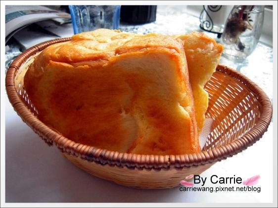 【宜蘭民宿推薦】羅東貓腳印美食民宿。距離羅東夜市5~10分鐘的車程 @飛天璇的口袋