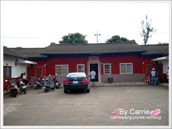 【南投團購美食】微熱山丘鳳梨酥。全台票選第一名．南投必買伴手禮推薦 @飛天璇的口袋