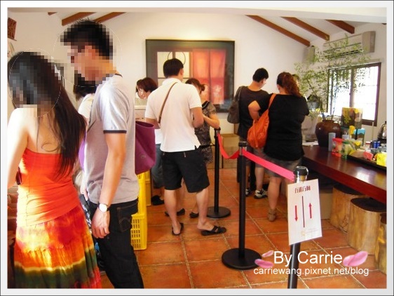 【南投團購美食】微熱山丘鳳梨酥。全台票選第一名．南投必買伴手禮推薦 @飛天璇的口袋