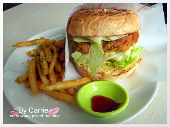 溫馨小屋．萬壽店。台中平價早午餐推薦~ @飛天璇的口袋