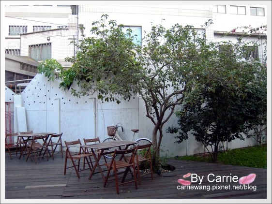 【台中下午茶】呼嚕咖啡．Forro Cafe。精明商圈老房子改建的特色咖啡館 @飛天璇的口袋