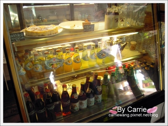 【台中下午茶】呼嚕咖啡．Forro Cafe。精明商圈老房子改建的特色咖啡館 @飛天璇的口袋