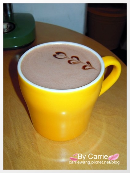 【台中下午茶】呼嚕咖啡．Forro Cafe。精明商圈老房子改建的特色咖啡館 @飛天璇的口袋