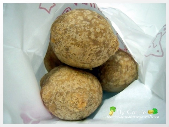 【台北寧夏夜市】必吃小吃美食推薦。劉芋仔+環記麻油雞+豆花莊+大橋頭純糖麻糬+慈音古早阿婆飯糰 @飛天璇的口袋