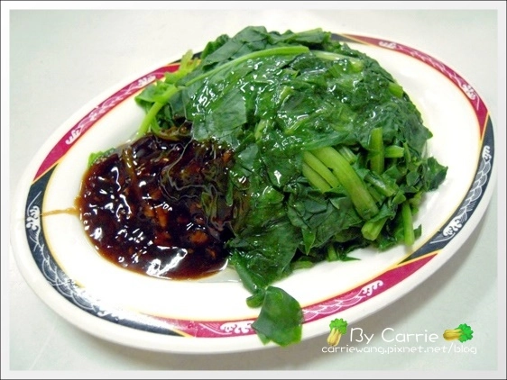 【台北寧夏夜市】必吃小吃美食推薦。劉芋仔+環記麻油雞+豆花莊+大橋頭純糖麻糬+慈音古早阿婆飯糰 @飛天璇的口袋