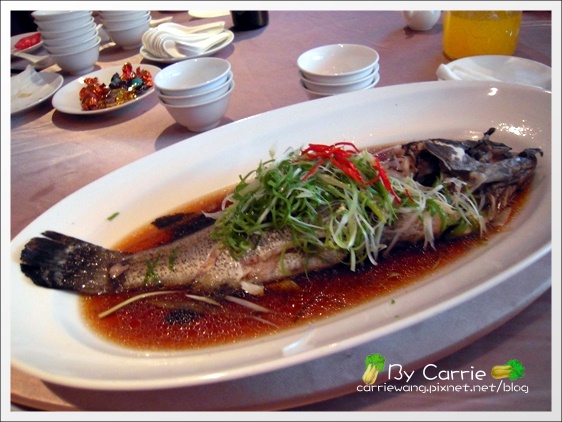 華國大飯店。12樓華國宴會廳｜文定喜宴菜色 @飛天璇的口袋