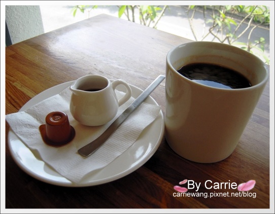 【台中早午餐】摩卡珍思 MOCHA JANE’S．尼克咖啡第四號店。國美館附近餐廳推薦 @飛天璇的口袋